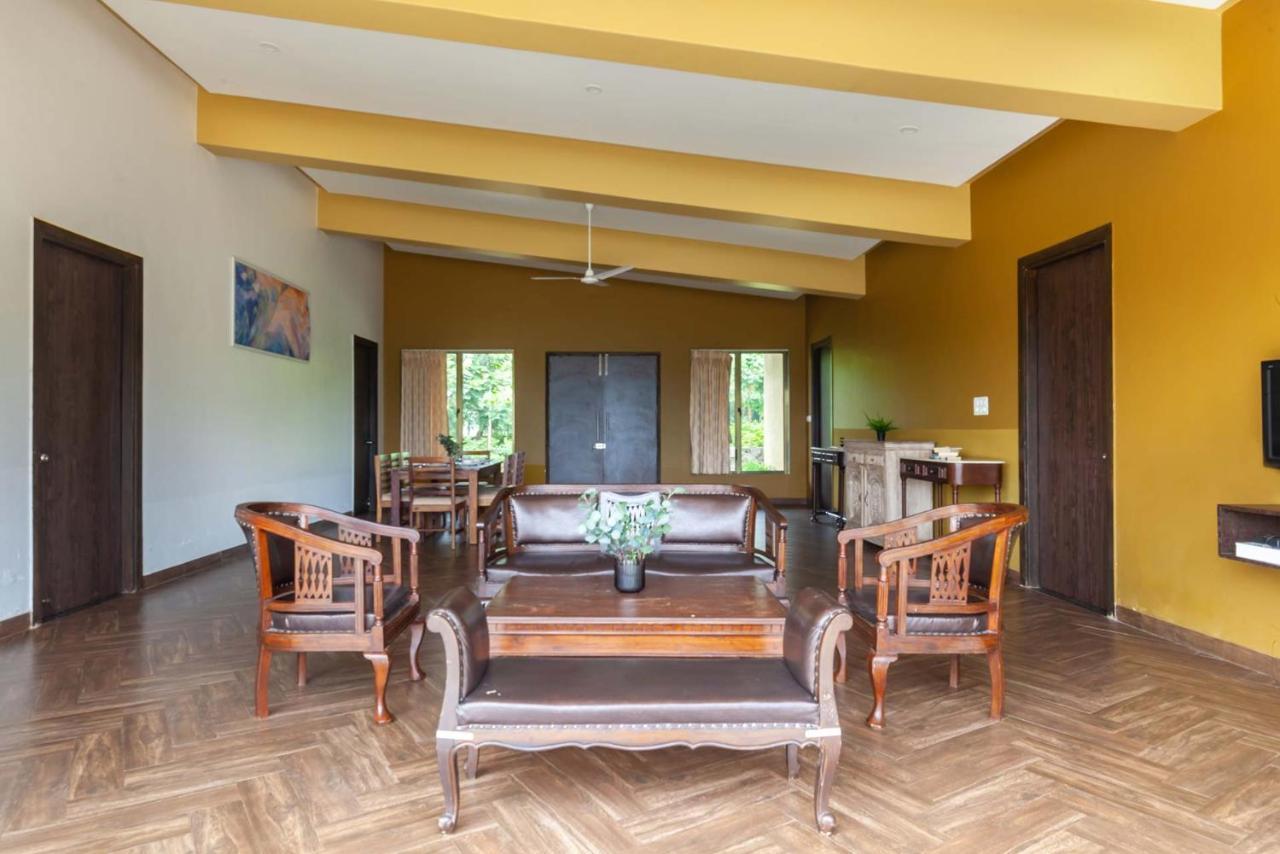 Stayvista'S Shivom Villa 2 - A Serene Escape With Views Of The Valley And Lake Lonavala Extérieur photo