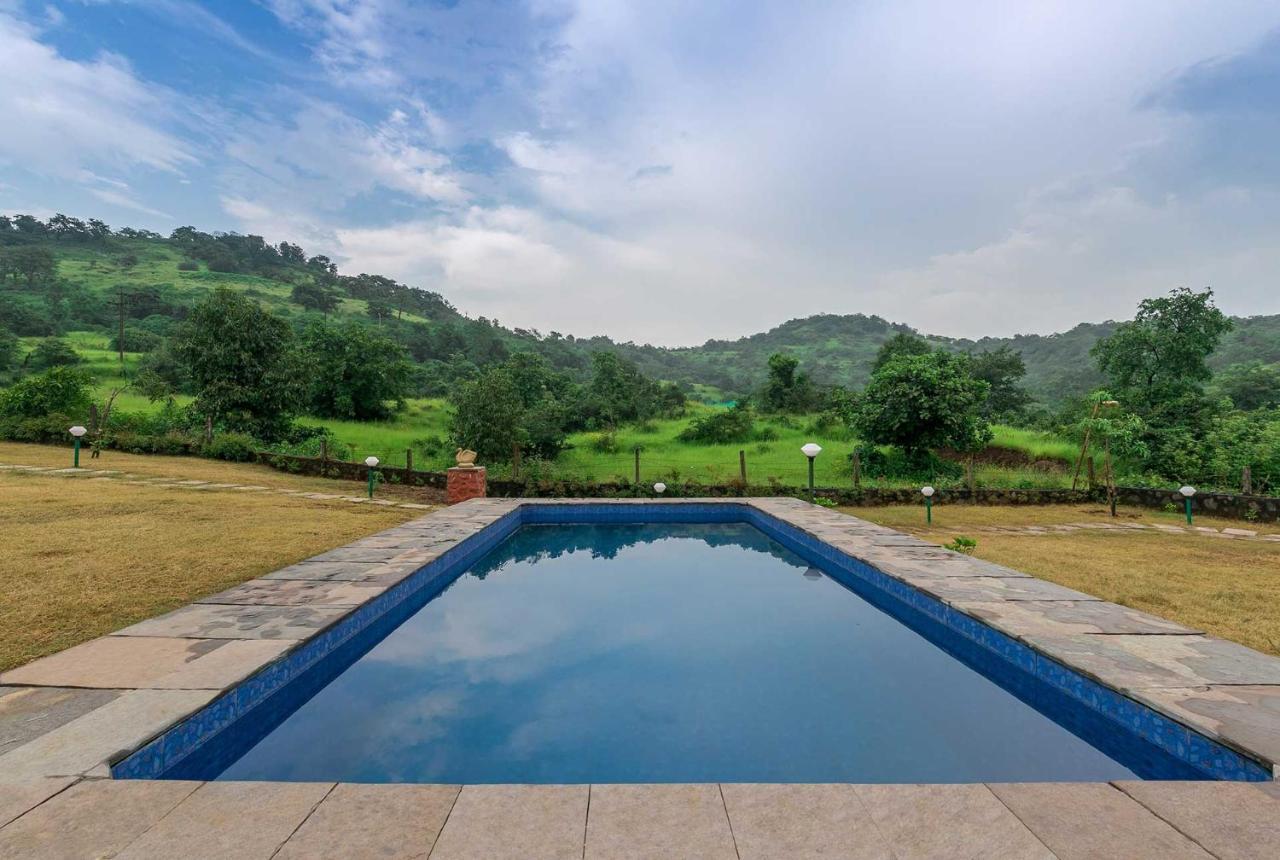 Stayvista'S Shivom Villa 2 - A Serene Escape With Views Of The Valley And Lake Lonavala Extérieur photo