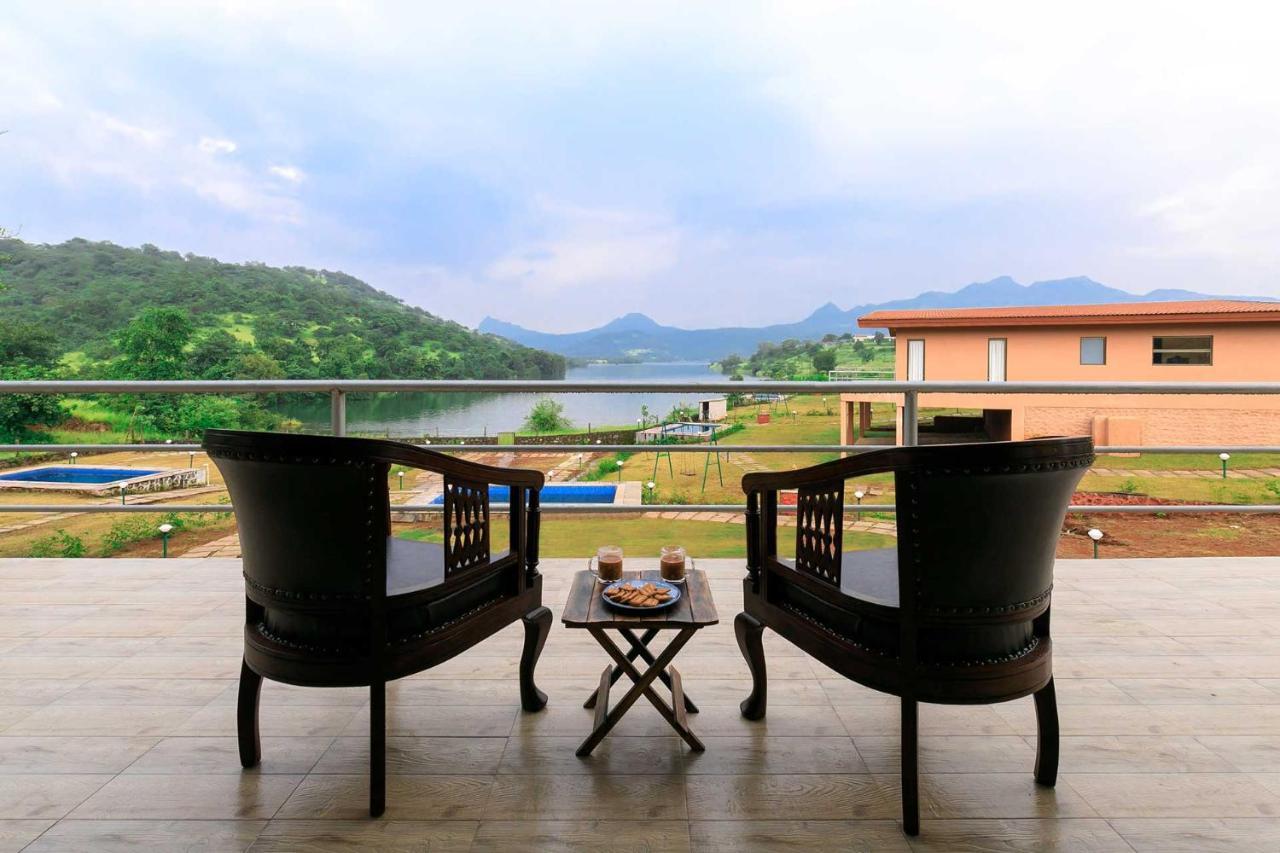 Stayvista'S Shivom Villa 2 - A Serene Escape With Views Of The Valley And Lake Lonavala Extérieur photo